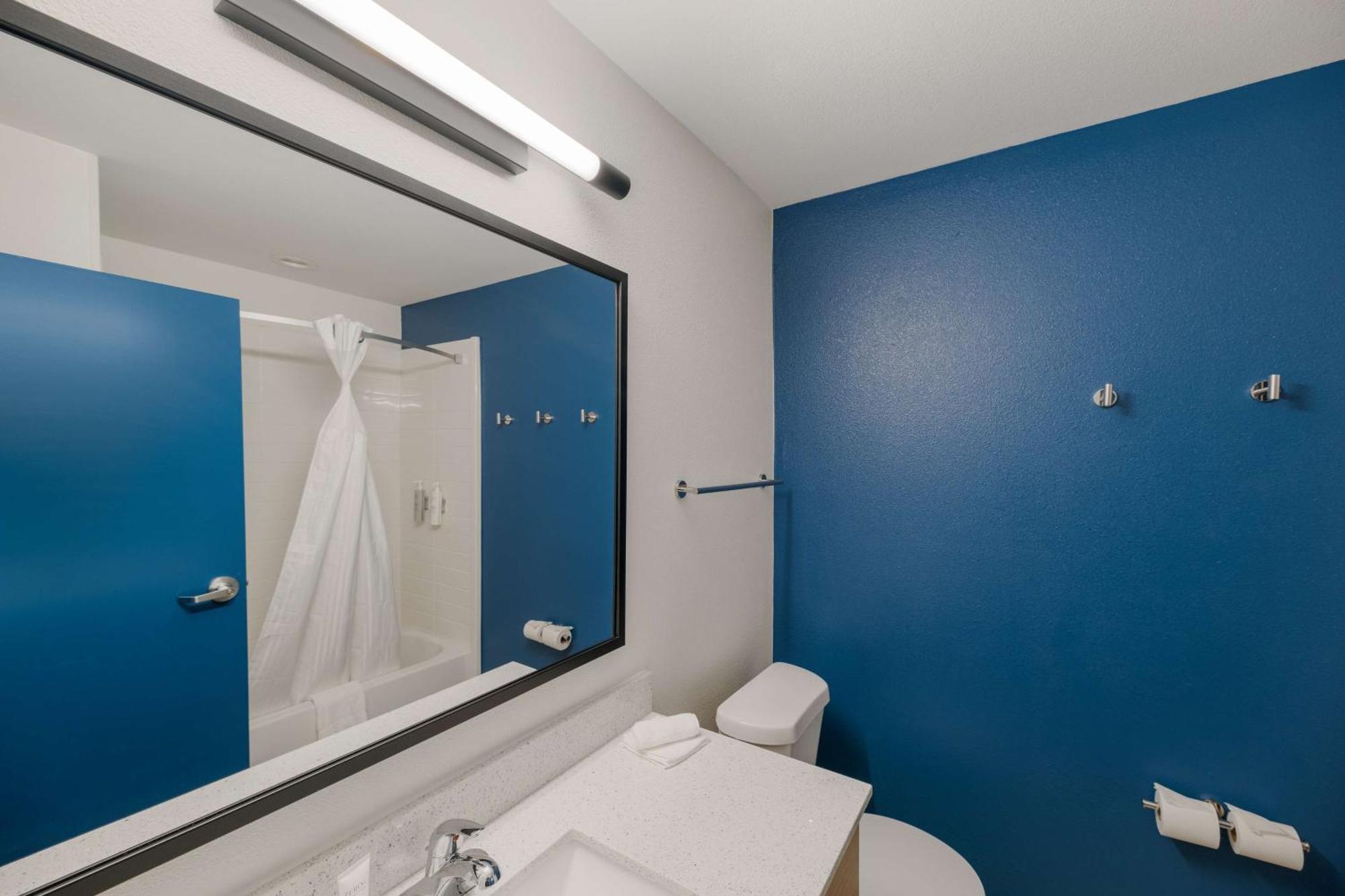 Spark By Hilton Midland South Bagian luar foto